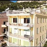 Апартаменты Charm Of Varigotti Финале Лигуре